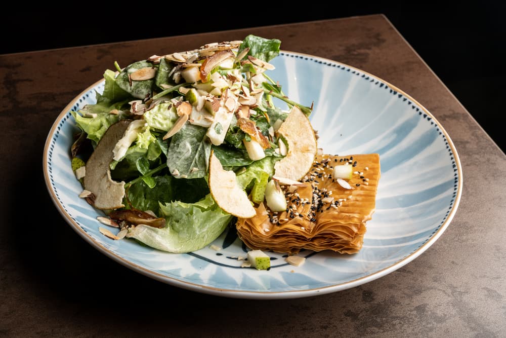 ENSALADA DE QUESO FETA Y PERAS