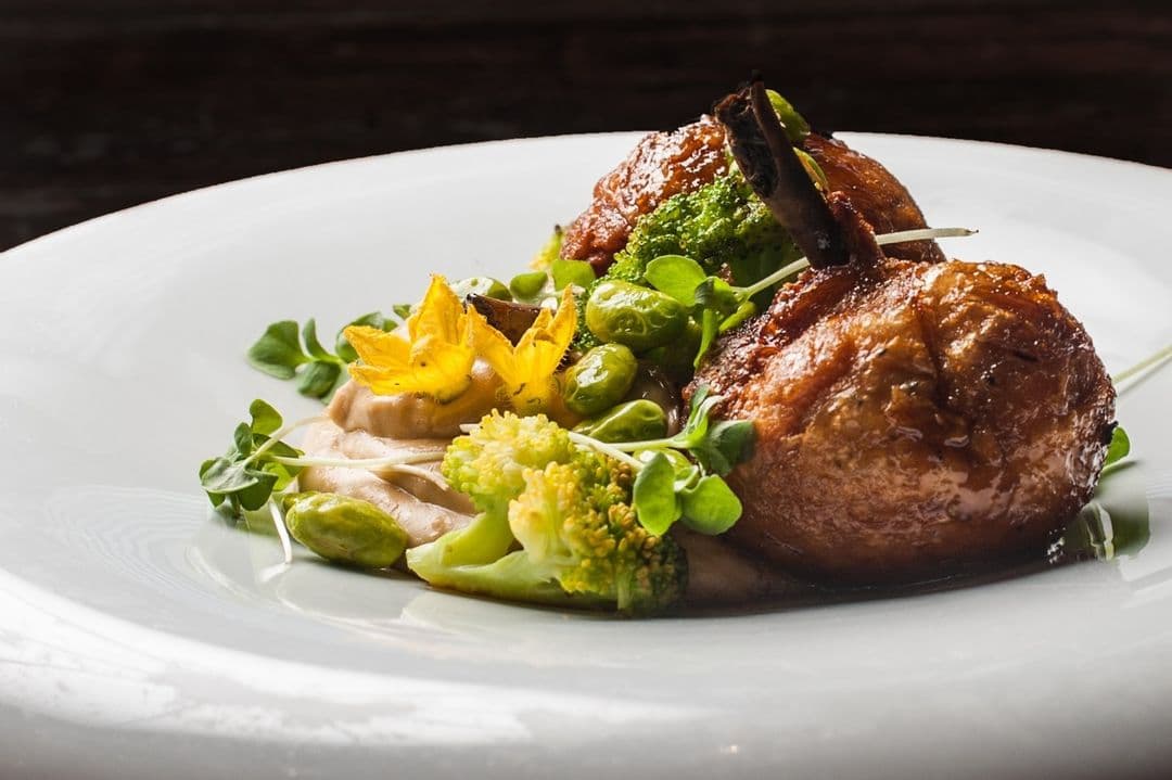 POLLO DE JARDIN
