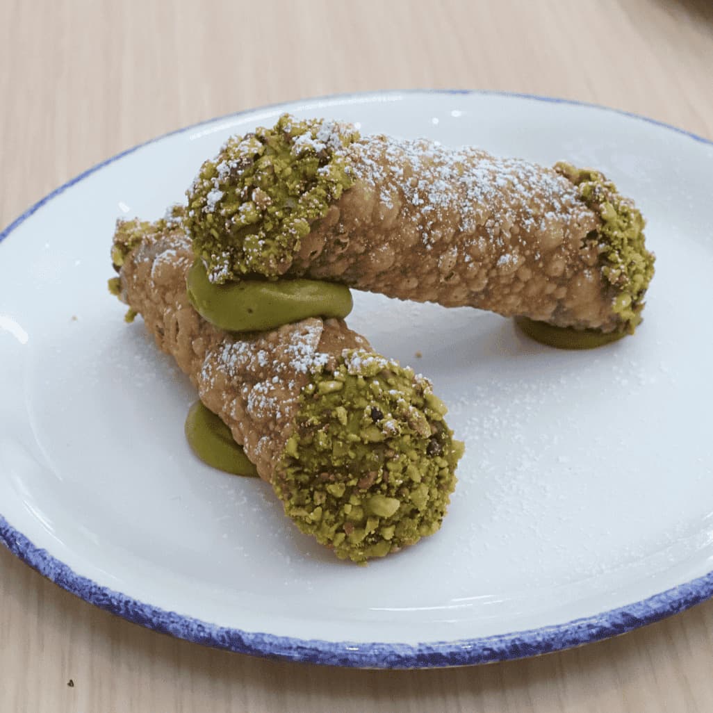 Cannolli Pistacchio