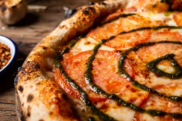 Pizza Caprese