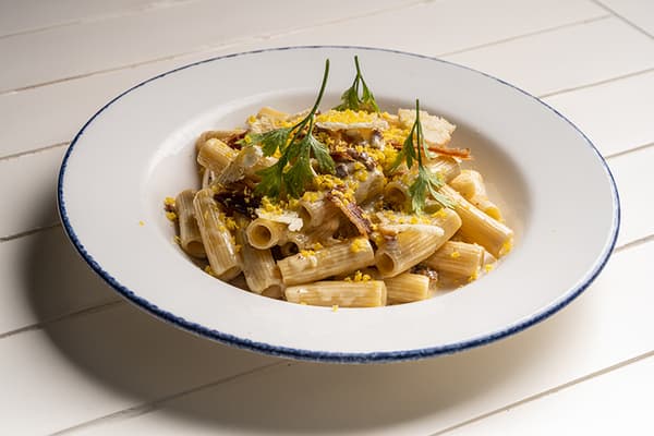 Rigatoni Ni Carbonara Ni Alfredo