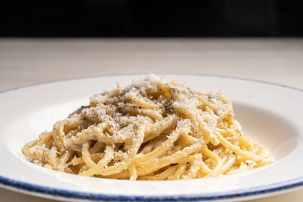 Bucatini Cacio E Pepe