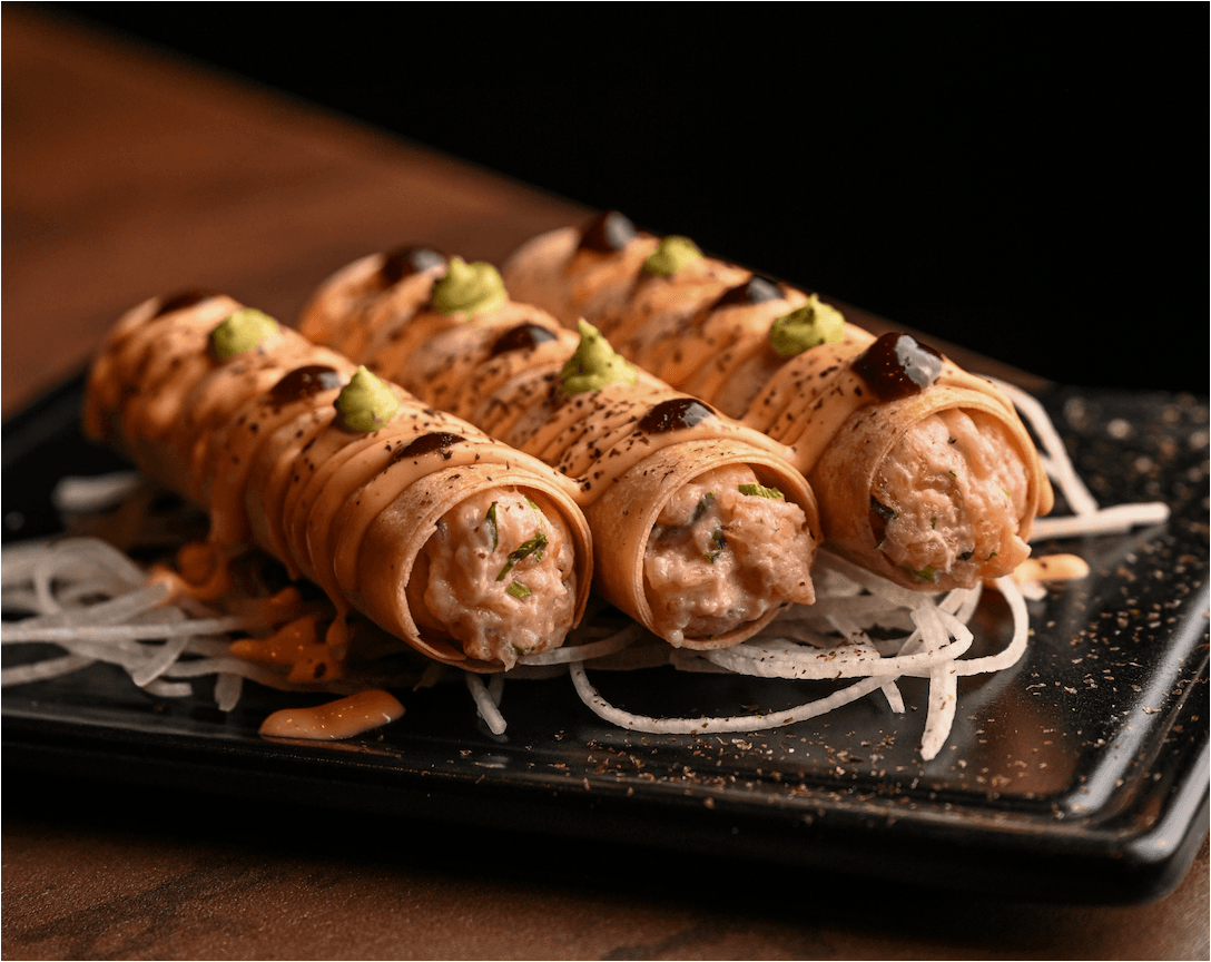 SAKE CRISPY ROLLS