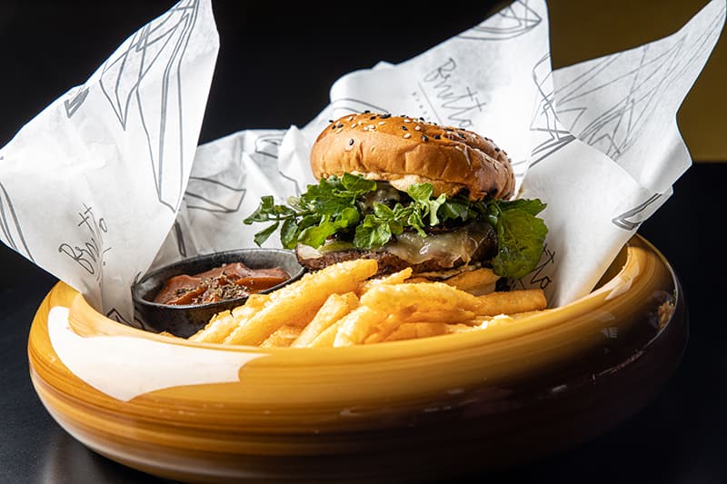 ANGUS BEEF BURGER