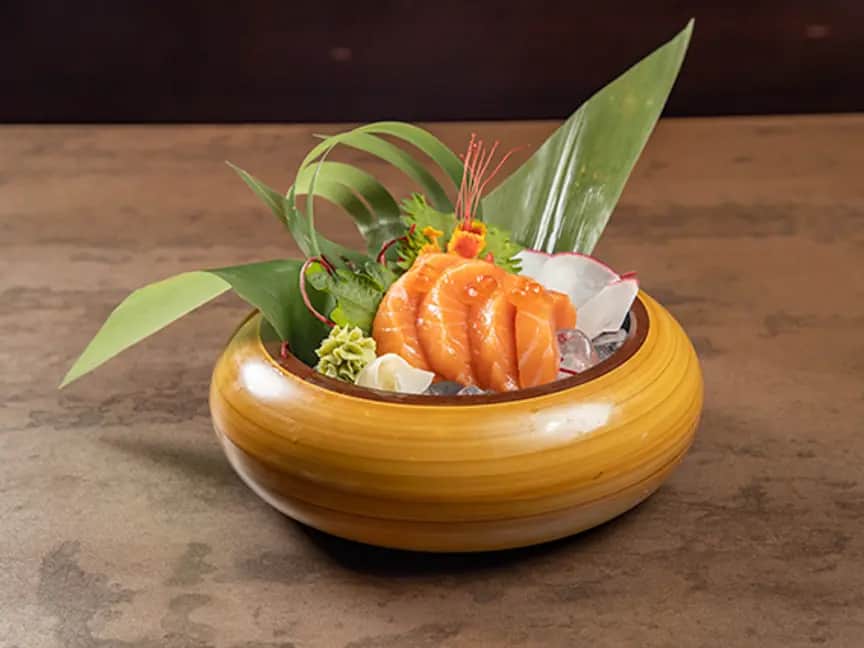 SASHIMI SALMON