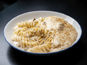 FUSILLI GIGANTI DI GRAGNANO AL PARMIGIANO TRUFADO