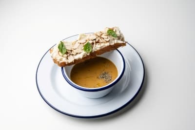 CREMA DE ZAPALLO Y COCO
